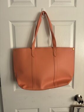 Thirty one signature tote